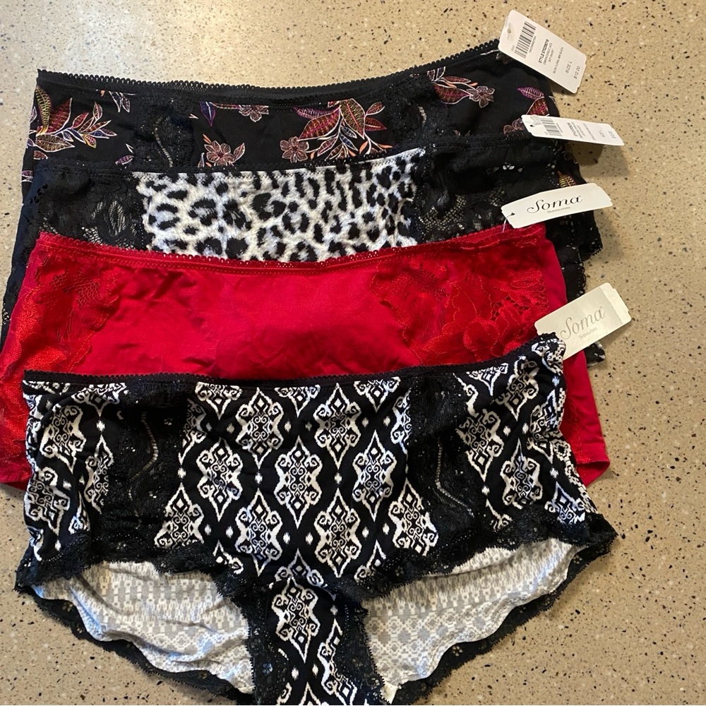 Soma Women's Embraceable Lace Panties, Boyshorts - Black, Red, Multicolor